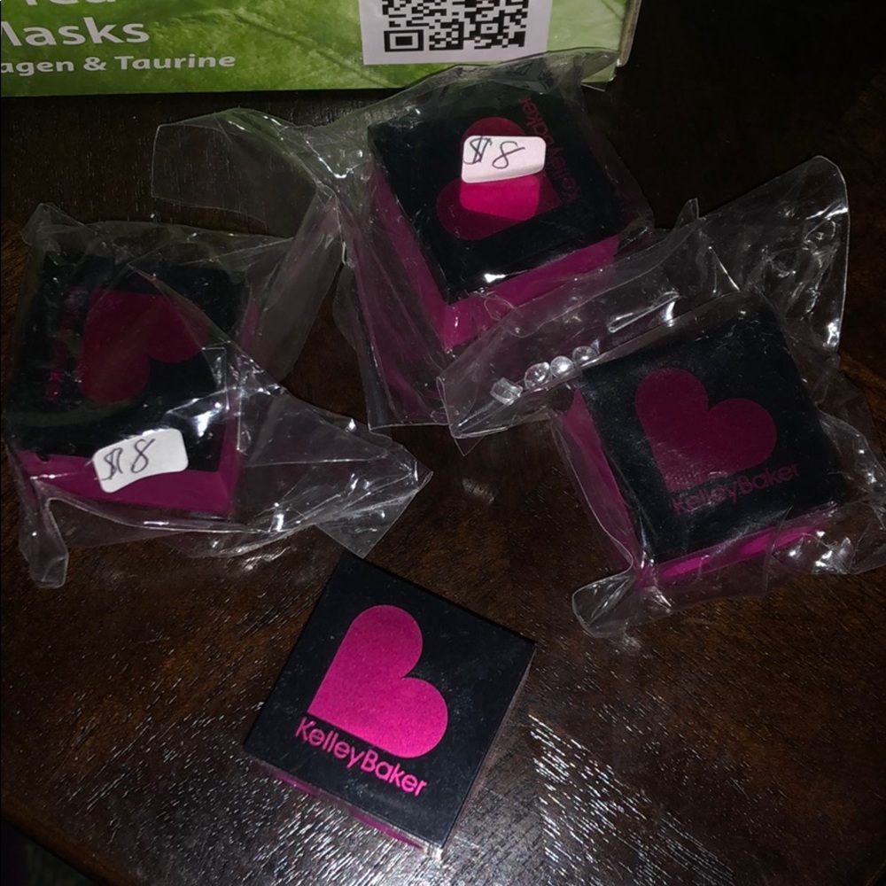 FREE Kelley Baker sharpener with $20+ order